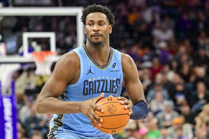 太阳大胜灰熊，火箭旧将21+7+3打成球队老大，休城真想换回他啊